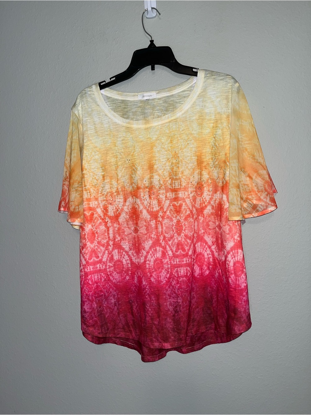 Concepts Boatneck Butterfly Sleeves Top Size XXL